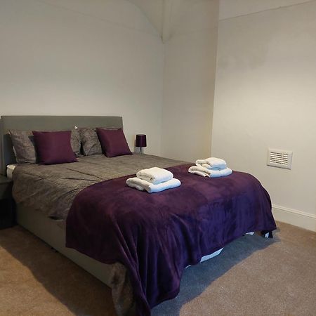 Vila Ingledene Wrexham Exteriér fotografie