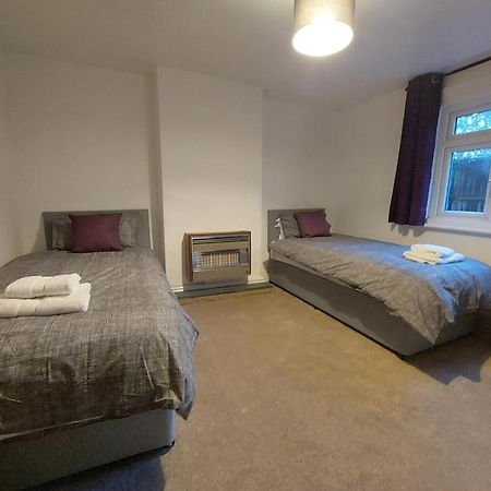 Vila Ingledene Wrexham Exteriér fotografie